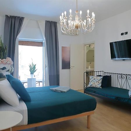 Отель Savoia International_Lt_Bari Stazione Экстерьер фото