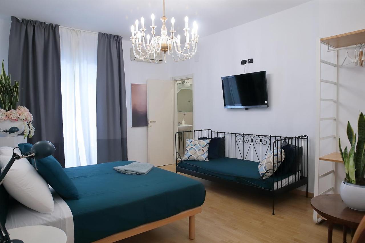 Отель Savoia International_Lt_Bari Stazione Экстерьер фото